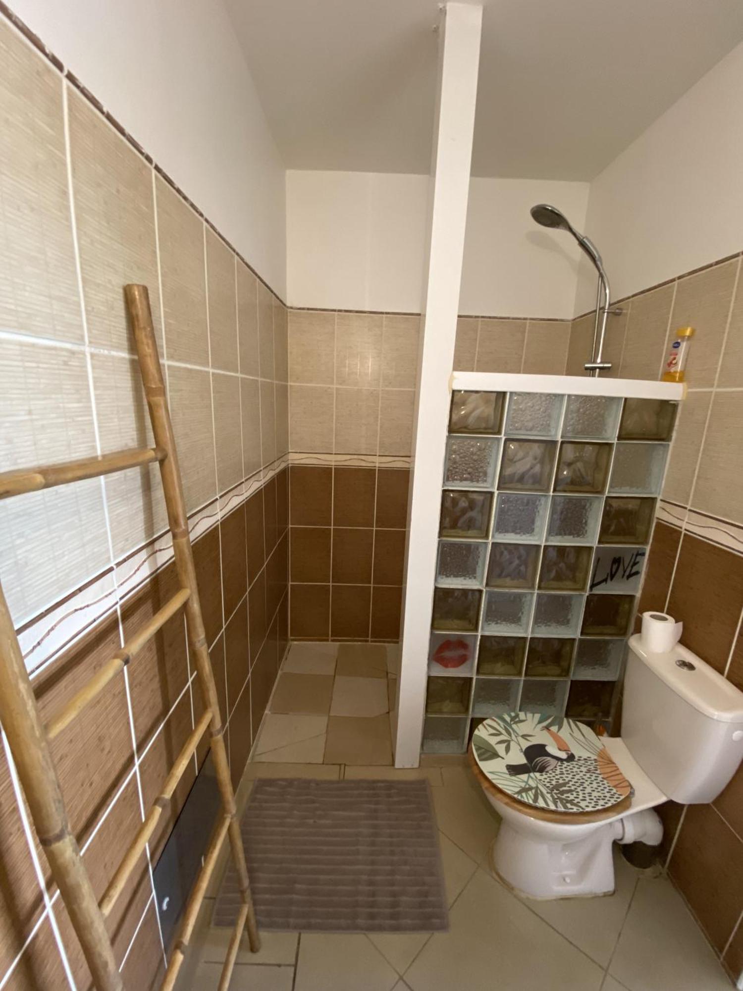 Appartement T2 - Vue Campagne Льо Робер Екстериор снимка